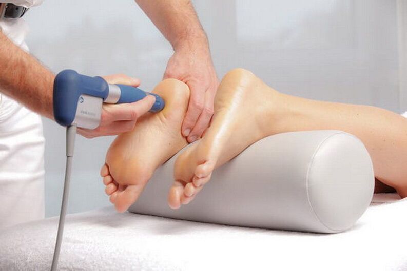 Durchführung einer Stoßwellentherapie